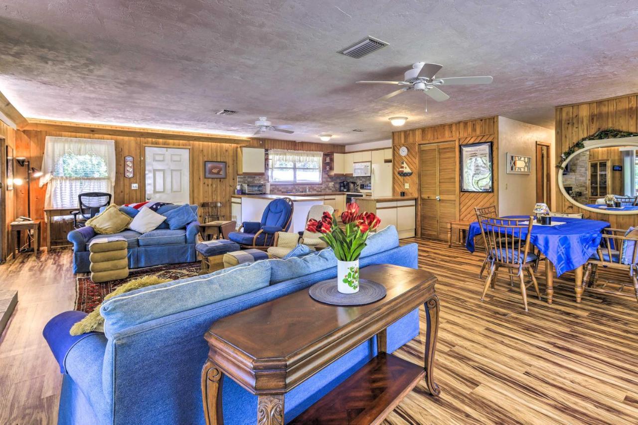 Charming Abode With Dock On The Suwannee River Bell المظهر الخارجي الصورة