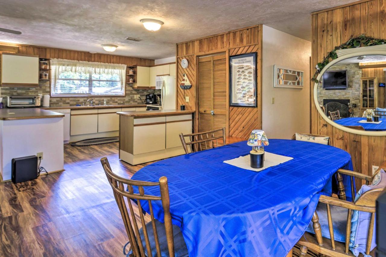 Charming Abode With Dock On The Suwannee River Bell المظهر الخارجي الصورة